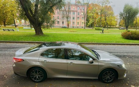 Toyota Camry, 2023 год, 4 050 000 рублей, 4 фотография