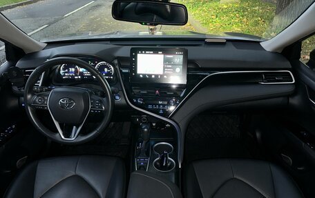 Toyota Camry, 2023 год, 4 050 000 рублей, 17 фотография