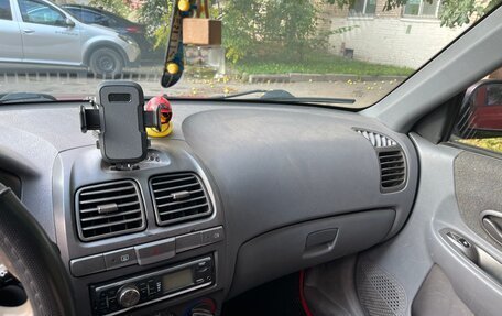 Hyundai Accent II, 2004 год, 250 000 рублей, 3 фотография