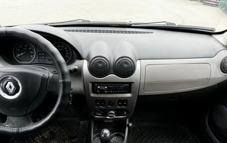 Renault Sandero I, 2010 год, 345 000 рублей, 17 фотография