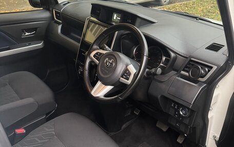 Toyota Roomy I, 2019 год, 1 540 000 рублей, 8 фотография