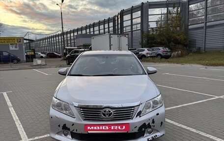 Toyota Camry, 2013 год, 1 330 000 рублей, 2 фотография