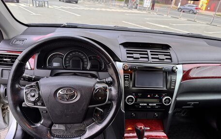 Toyota Camry, 2013 год, 1 330 000 рублей, 17 фотография