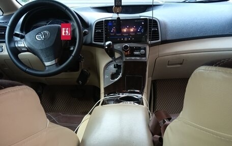 Toyota Venza I, 2010 год, 1 800 000 рублей, 10 фотография