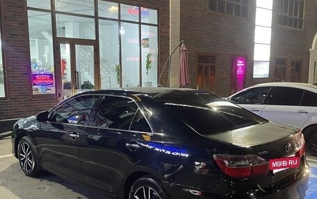 Toyota Camry, 2016 год, 1 750 000 рублей, 10 фотография