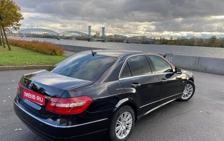 Mercedes-Benz E-Класс, 2009 год, 1 500 000 рублей, 4 фотография
