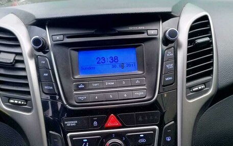 Hyundai i30 II рестайлинг, 2012 год, 650 000 рублей, 2 фотография