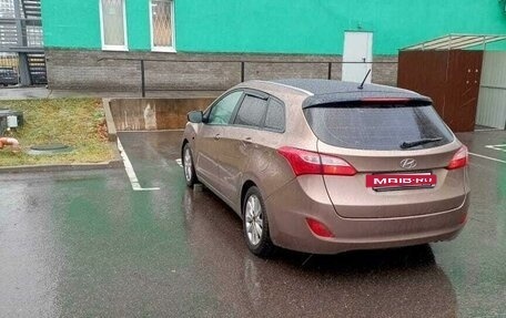 Hyundai i30 II рестайлинг, 2012 год, 650 000 рублей, 4 фотография