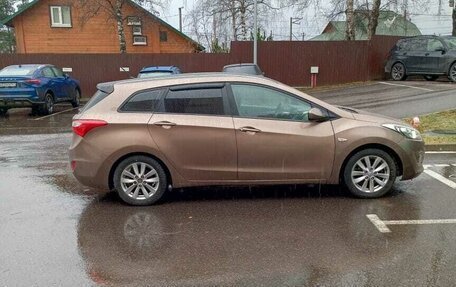 Hyundai i30 II рестайлинг, 2012 год, 650 000 рублей, 8 фотография