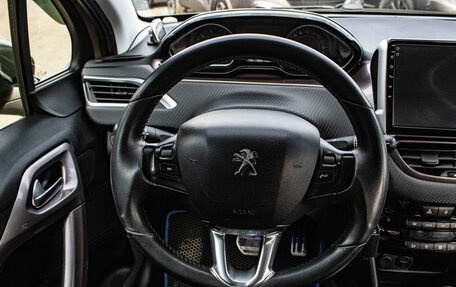 Peugeot 2008 II, 2014 год, 949 000 рублей, 6 фотография
