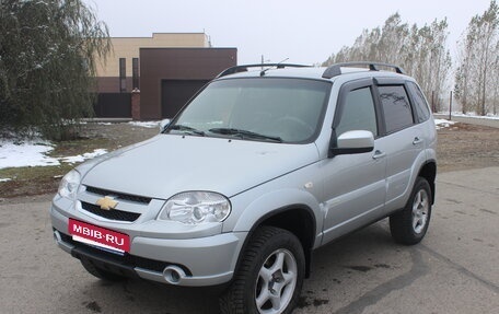 Chevrolet Niva I рестайлинг, 2014 год, 720 000 рублей, 1 фотография