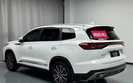 Chery Tiggo 8 Pro, 2022 год, 1 693 000 рублей, 9 фотография
