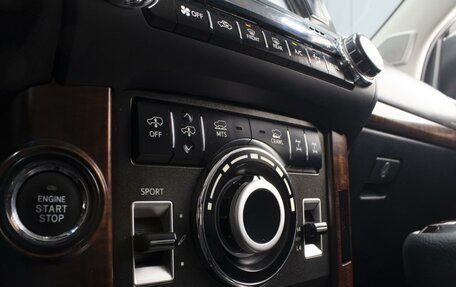 Toyota Land Cruiser Prado 150 рестайлинг 2, 2013 год, 3 360 000 рублей, 15 фотография