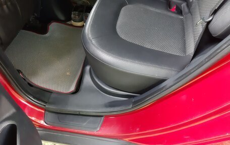 Hyundai ix35 I рестайлинг, 2010 год, 900 000 рублей, 25 фотография