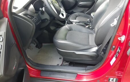 Hyundai ix35 I рестайлинг, 2010 год, 900 000 рублей, 33 фотография