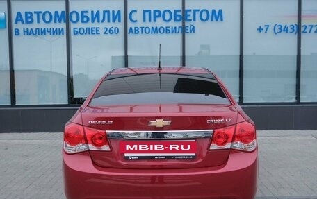 Chevrolet Cruze II, 2011 год, 679 000 рублей, 9 фотография