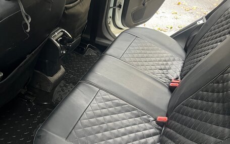 Ford Fiesta, 2015 год, 950 000 рублей, 13 фотография