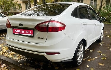 Ford Fiesta, 2015 год, 950 000 рублей, 5 фотография