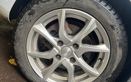 Ford Fiesta, 2015 год, 950 000 рублей, 17 фотография
