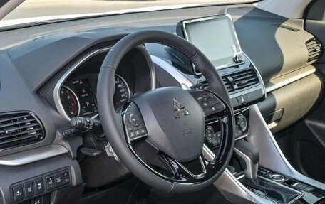 Mitsubishi Eclipse Cross, 2025 год, 3 550 000 рублей, 8 фотография