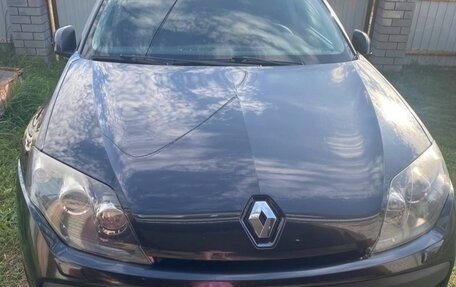 Renault Laguna III рестайлинг, 2010 год, 600 000 рублей, 1 фотография