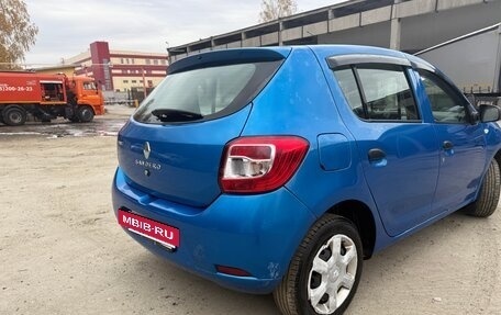 Renault Sandero II рестайлинг, 2015 год, 369 000 рублей, 6 фотография