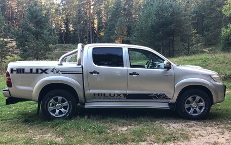 Toyota Hilux VII, 2012 год, 2 000 000 рублей, 4 фотография