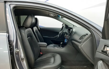 KIA K5 I рестайлинг, 2011 год, 780 000 рублей, 11 фотография