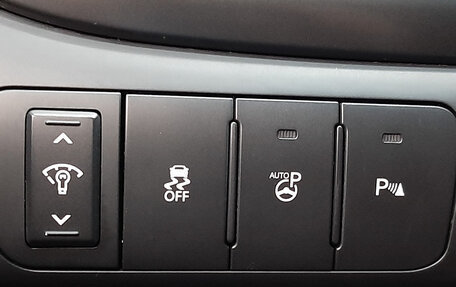 KIA K5 I рестайлинг, 2011 год, 780 000 рублей, 16 фотография