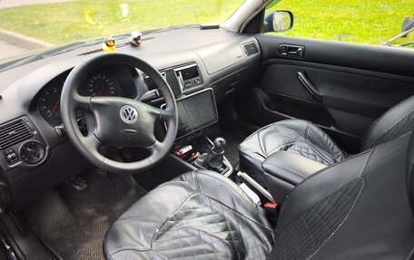 Volkswagen Golf IV, 2002 год, 240 000 рублей, 17 фотография