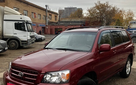 Toyota Highlander III, 2003 год, 1 750 000 рублей, 2 фотография