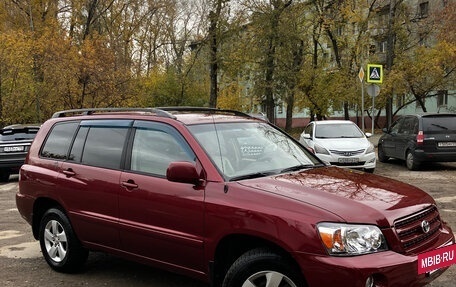 Toyota Highlander III, 2003 год, 1 750 000 рублей, 4 фотография