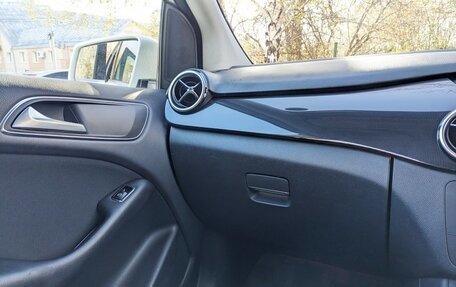 Mercedes-Benz B-Класс, 2012 год, 1 250 000 рублей, 17 фотография