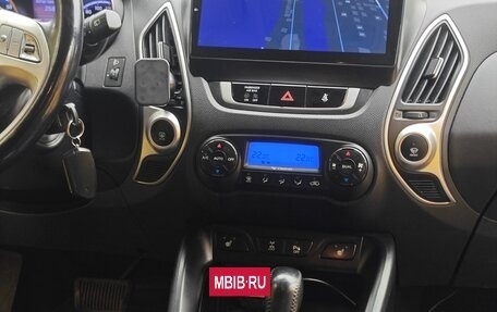 Hyundai ix35 I рестайлинг, 2013 год, 1 150 000 рублей, 15 фотография