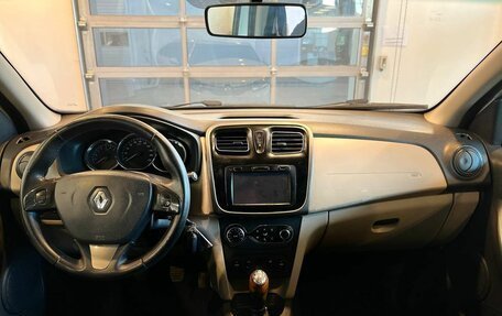 Renault Logan II, 2015 год, 395 000 рублей, 9 фотография