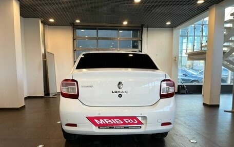 Renault Logan II, 2015 год, 395 000 рублей, 4 фотография