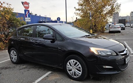 Opel Astra J, 2013 год, 790 000 рублей, 5 фотография