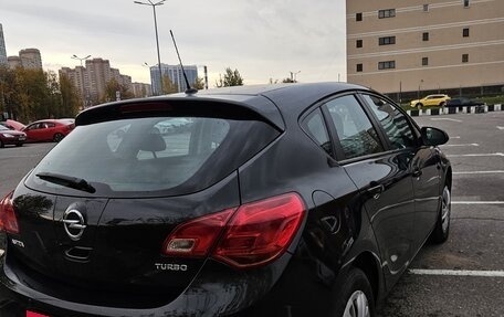 Opel Astra J, 2013 год, 790 000 рублей, 6 фотография