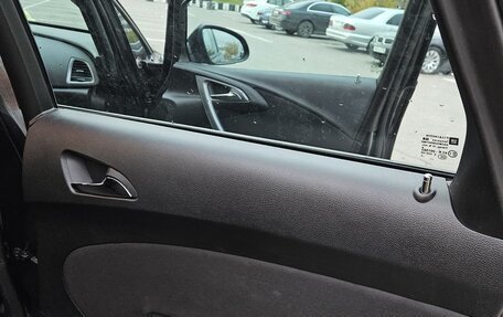 Opel Astra J, 2013 год, 790 000 рублей, 14 фотография