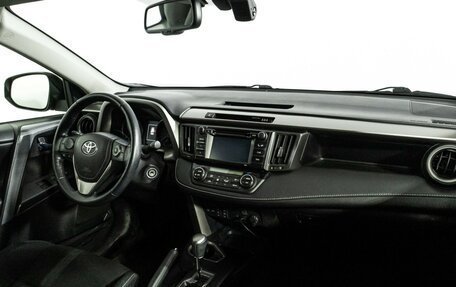 Toyota RAV4, 2015 год, 2 350 000 рублей, 9 фотография