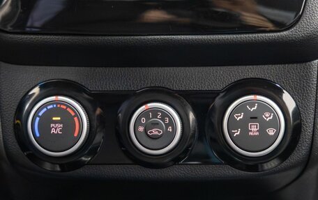 KIA Rio III рестайлинг, 2015 год, 998 000 рублей, 19 фотография