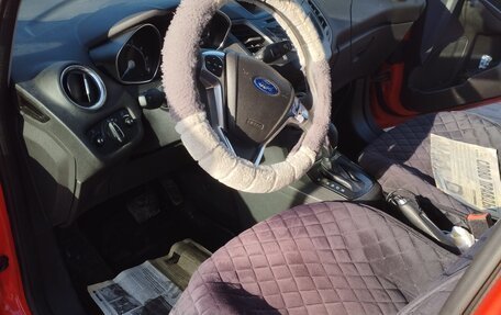 Ford Fiesta, 2016 год, 960 000 рублей, 5 фотография
