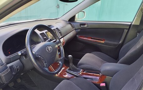 Toyota Camry V40, 2005 год, 950 000 рублей, 10 фотография