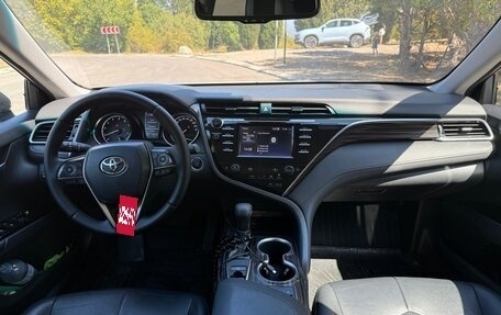 Toyota Camry, 2020 год, 2 499 999 рублей, 18 фотография
