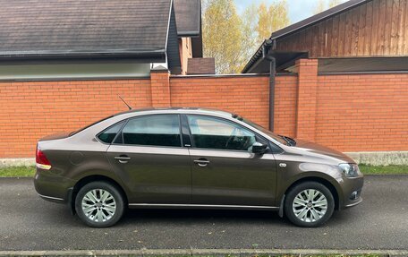 Volkswagen Polo VI (EU Market), 2014 год, 800 000 рублей, 5 фотография