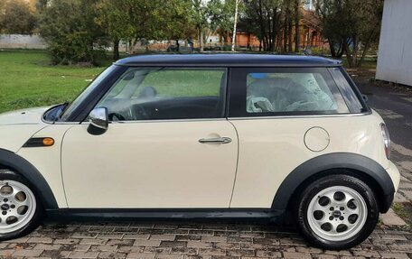 MINI Hatch, 2013 год, 1 050 000 рублей, 3 фотография