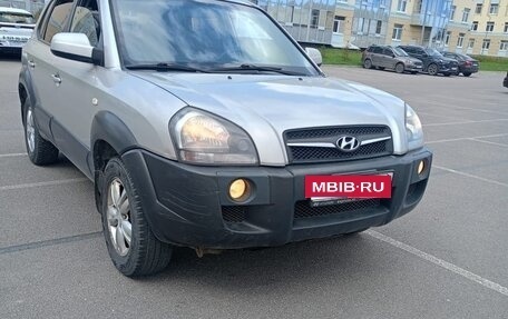 Hyundai Tucson III, 2008 год, 660 000 рублей, 2 фотография