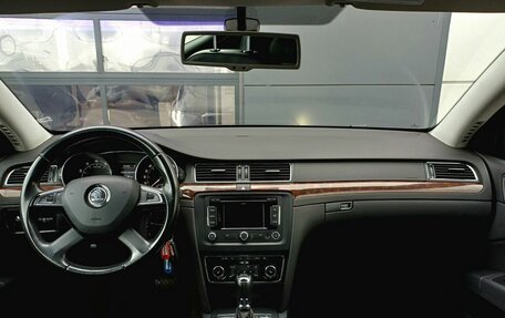 Skoda Superb III рестайлинг, 2013 год, 1 149 000 рублей, 10 фотография