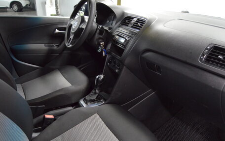 Volkswagen Polo VI (EU Market), 2011 год, 670 000 рублей, 9 фотография