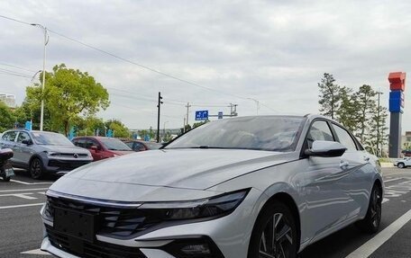 Hyundai Elantra, 2025 год, 2 050 000 рублей, 1 фотография